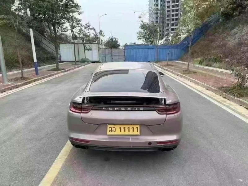 廣州11年保時捷帕拉梅拉7