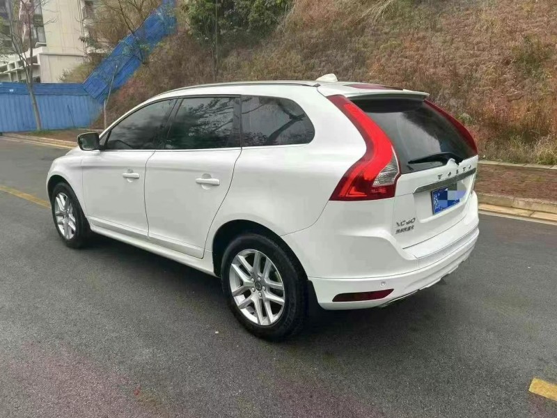 南寧17年沃爾沃XC608