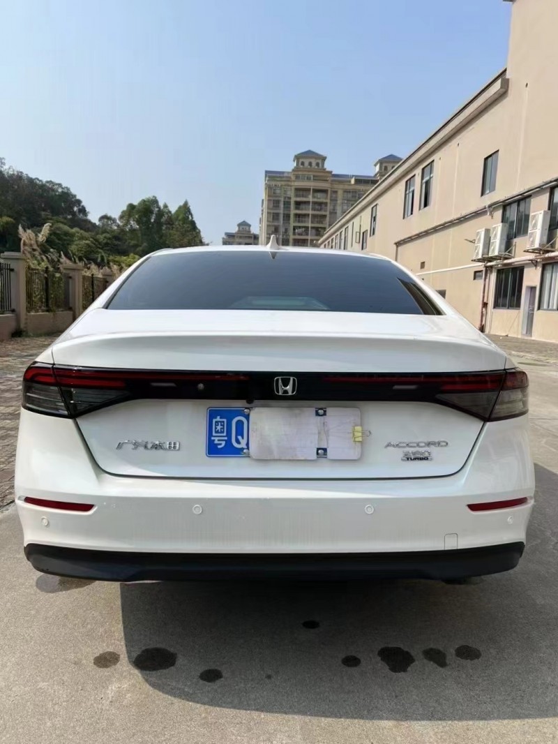 广州24年本田雅阁8