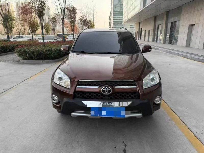 济宁12年丰田RAV41