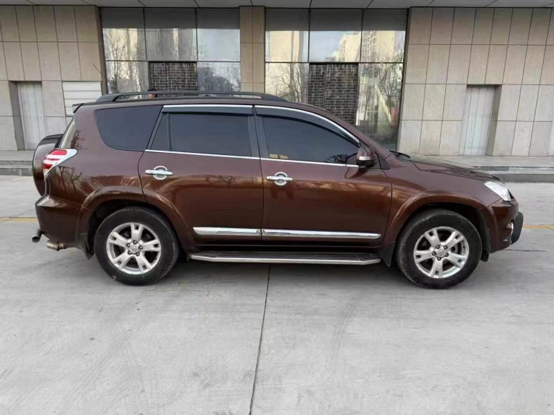 济宁12年丰田RAV47