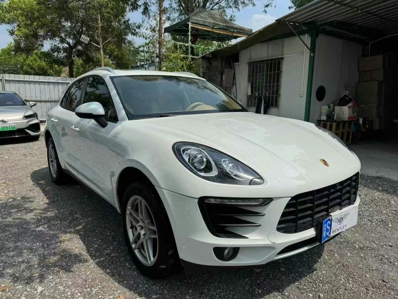 广州16年保时捷Macan3