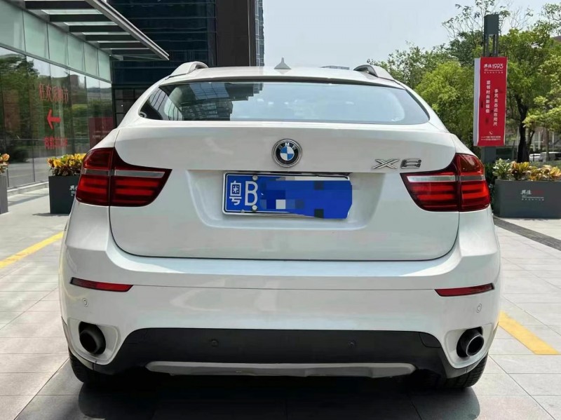 广州15年宝马X69