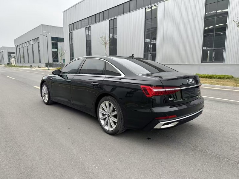 徐州23年奥迪A6L7