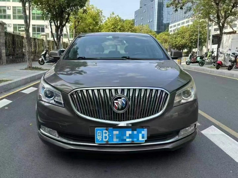 广州14年别克君越1