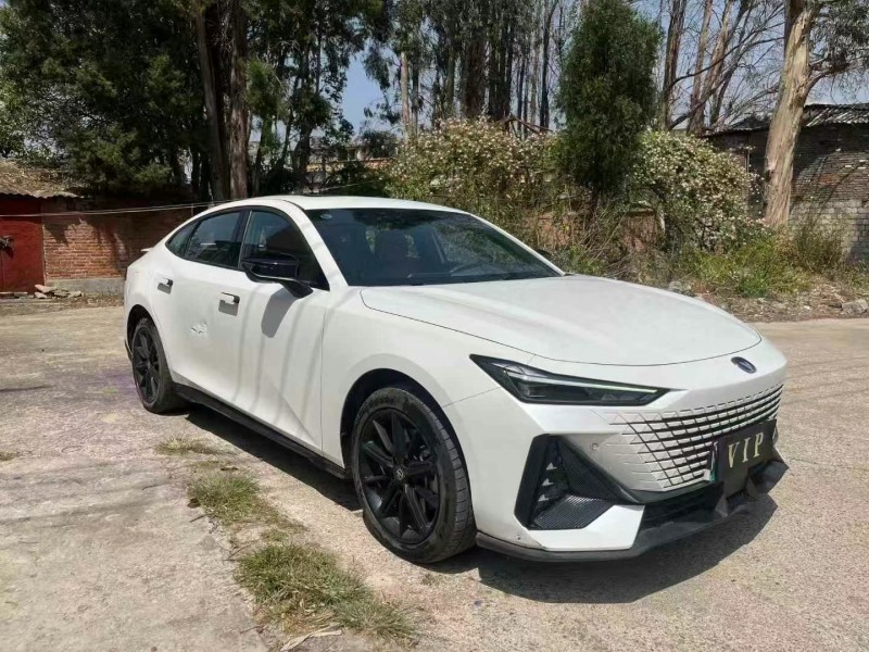 楚雄23年長安汽車UNI3