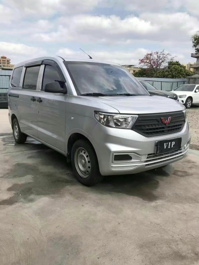 廣州23年五菱汽車宏光2