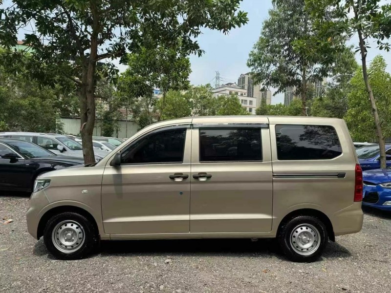 廣州23年五菱汽車宏光3