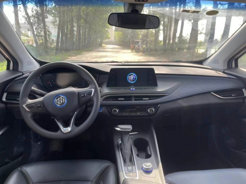 东莞23年别克微蓝4