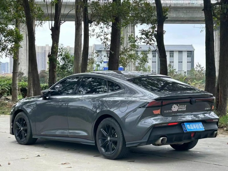 東莞22年長安汽車UNI10