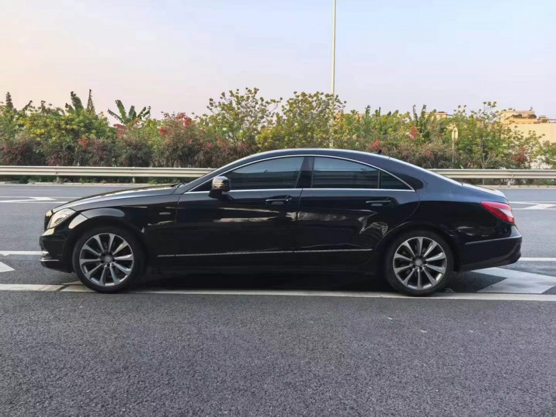 广州13年奔驰CLS6