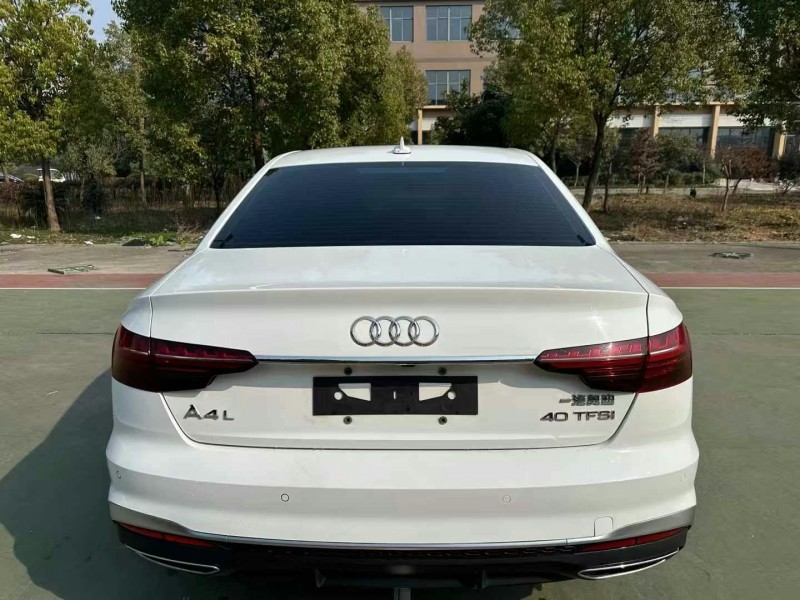 襄陽21年奧迪A4L5