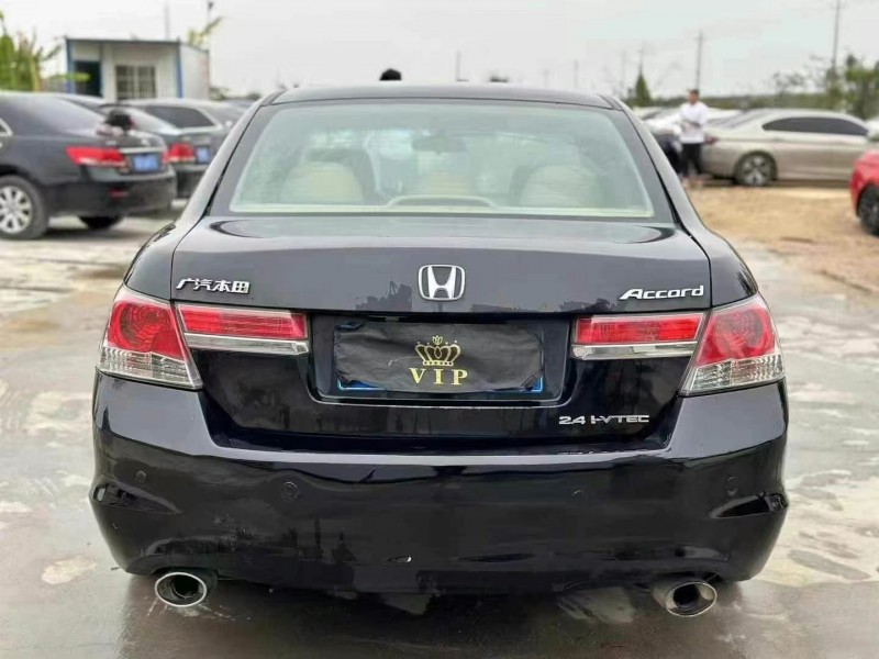 广州12年本田雅阁9