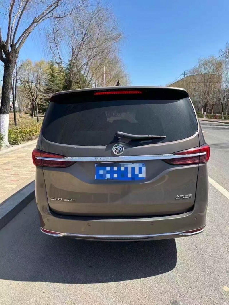 济宁21年别克GL89