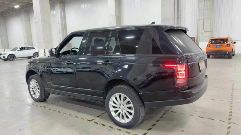 徐州17年路虎揽胜行政8