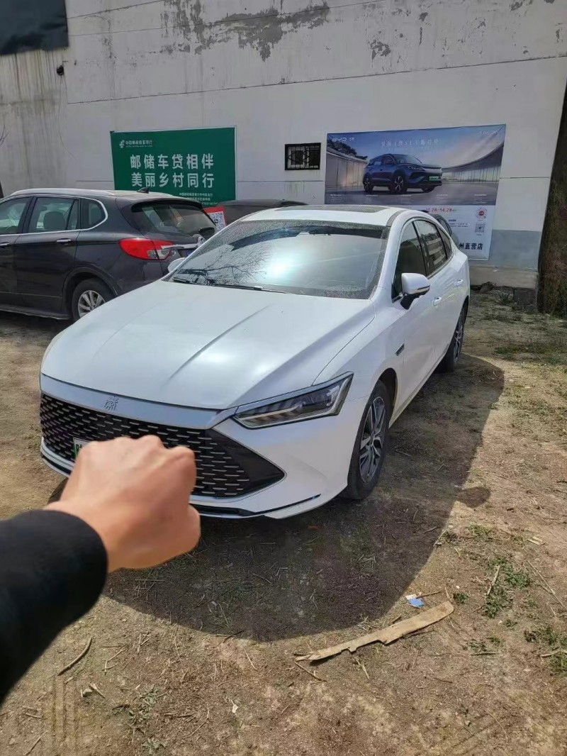西安23年比亞迪秦2