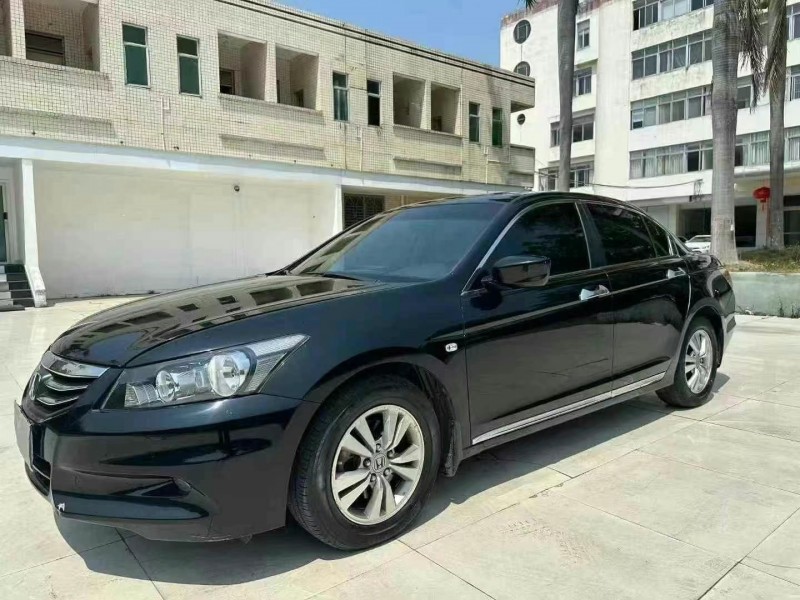 广州11年本田雅阁3