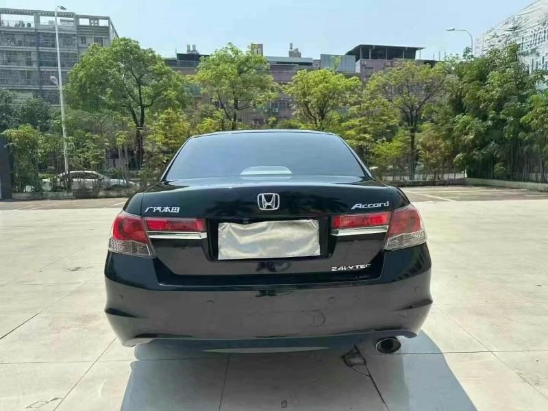 广州11年本田雅阁9