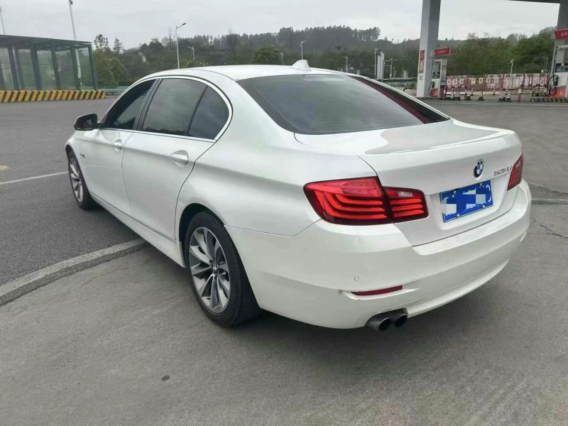 南寧15年寶馬5系8