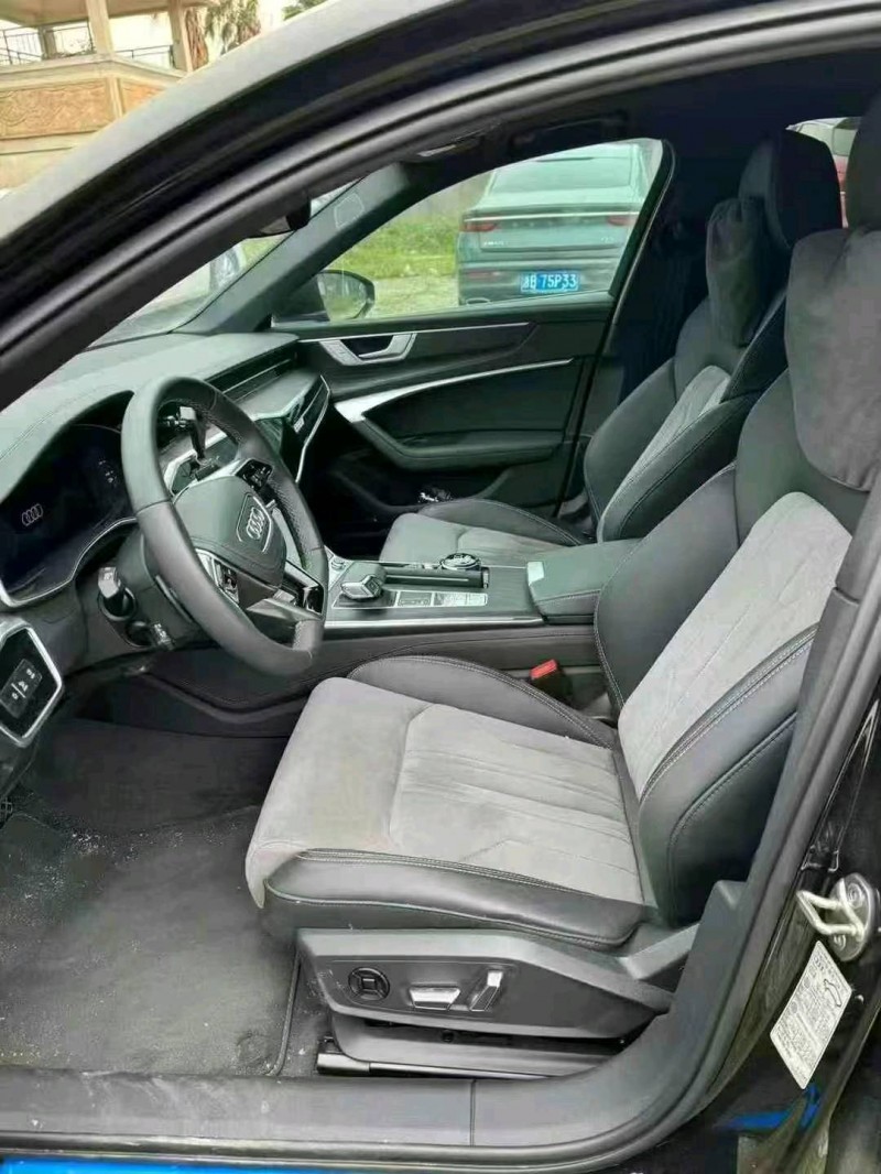 广州24年奥迪A6L3
