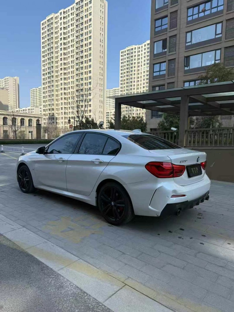 徐州21年宝马1系4