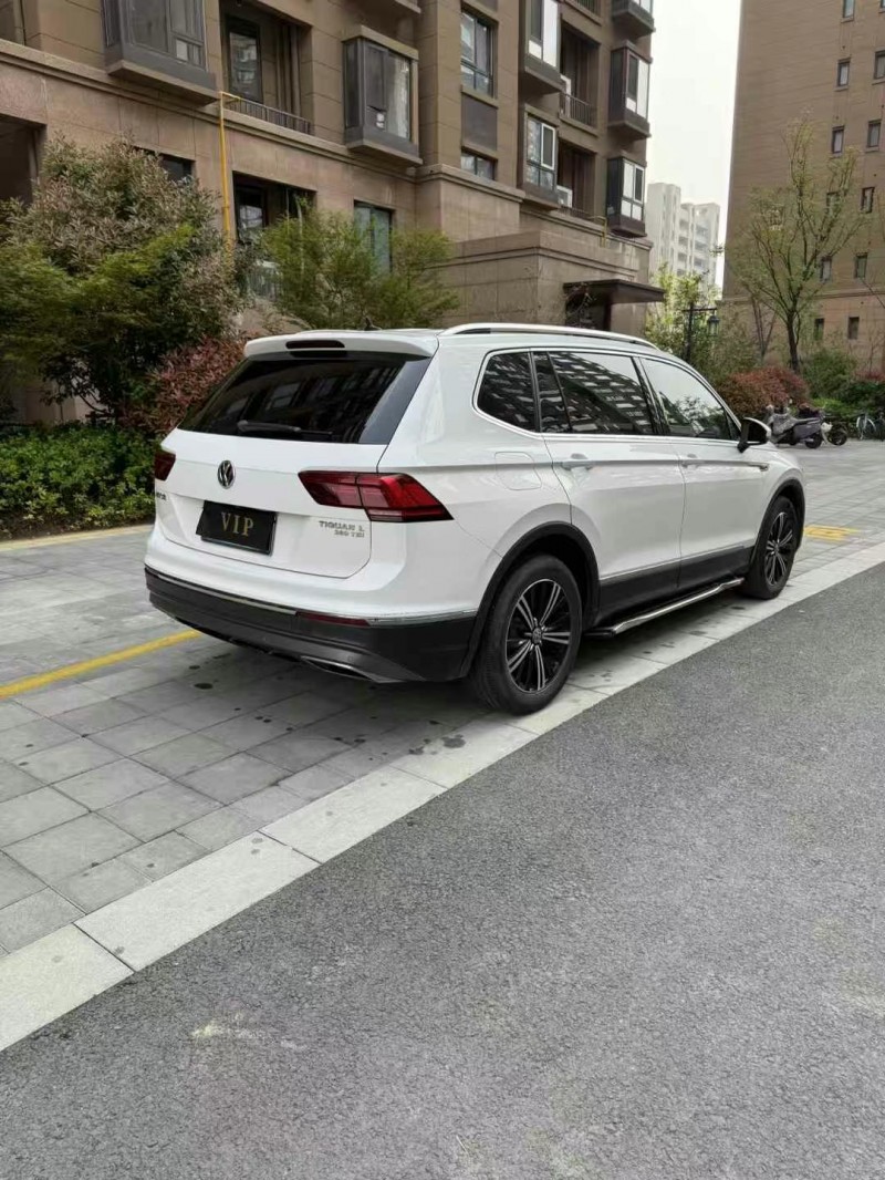 徐州17年大众途观5
