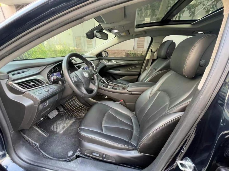 东莞20年别克君越5