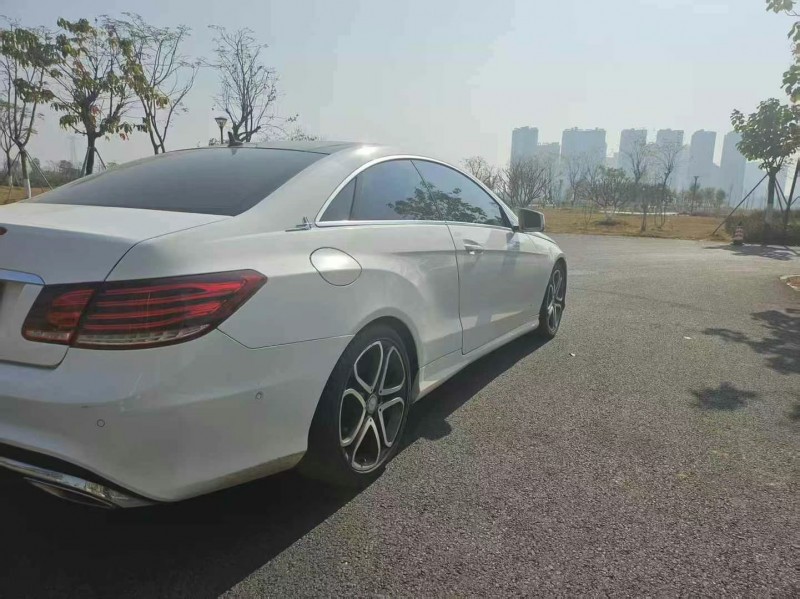 东莞15年奔驰E4