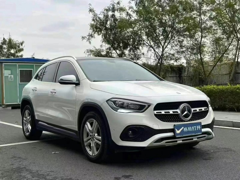 广州21年奔驰GLA3