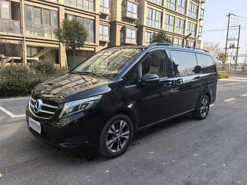 徐州17年奔驰V6
