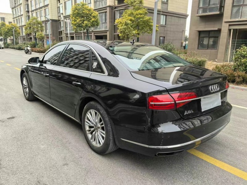 徐州15年奥迪A8L6