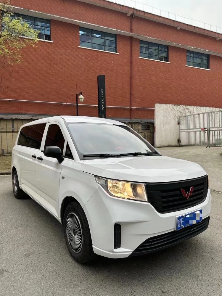 成都22年五菱汽車征程2