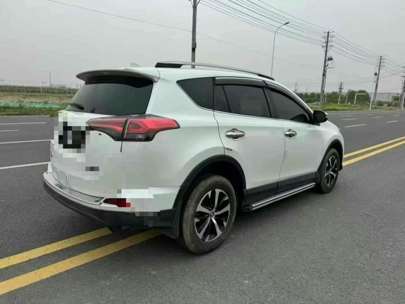 石家莊19年豐田RAV4榮放7