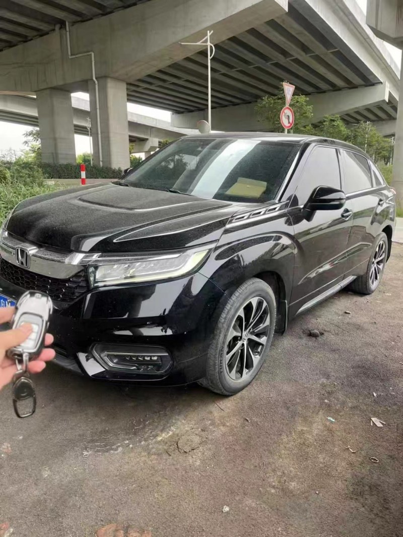 广州18年本田冠道2