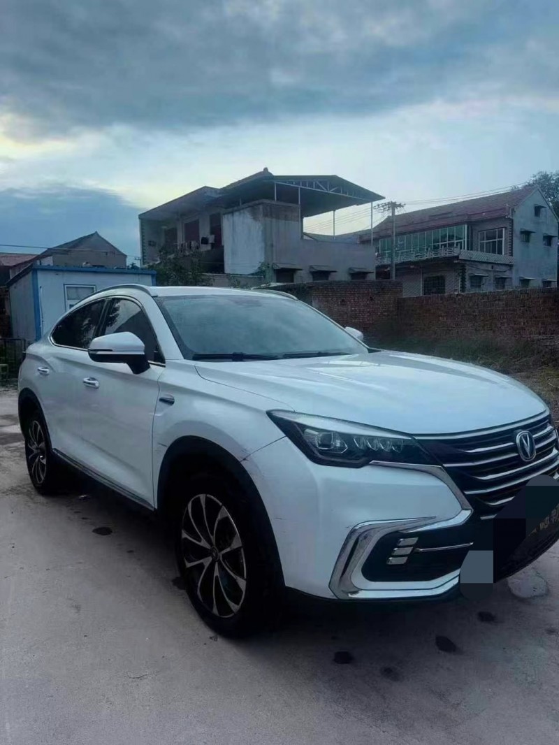 鶴壁20年長安汽車CS852