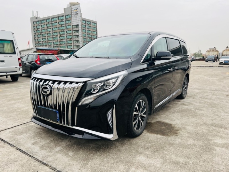 東莞22年傳祺M82