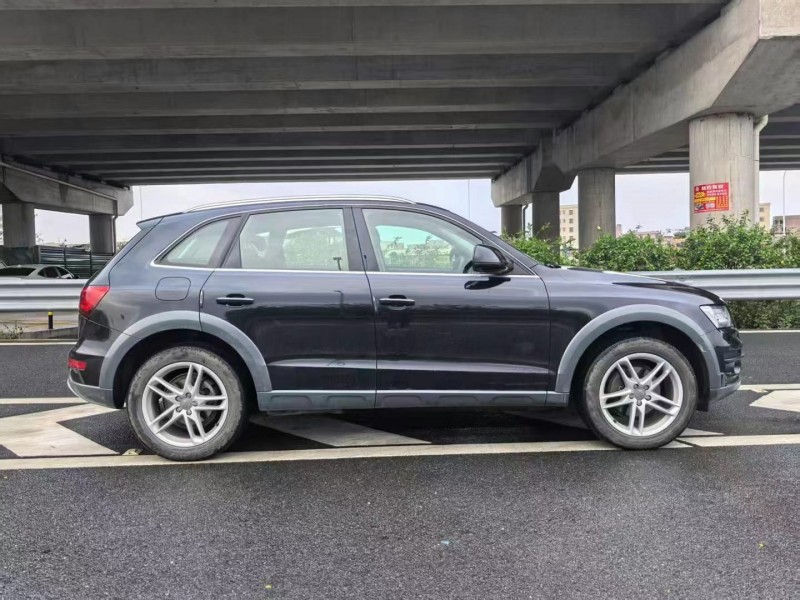 广州18年奥迪Q54