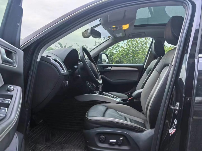 广州18年奥迪Q59