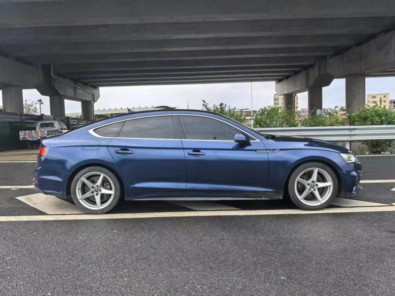 广州18年奥迪A54