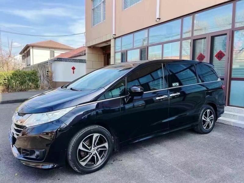 济宁16年本田奥德赛3