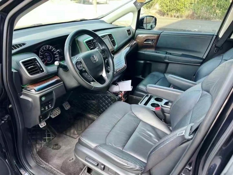 济宁16年本田奥德赛5