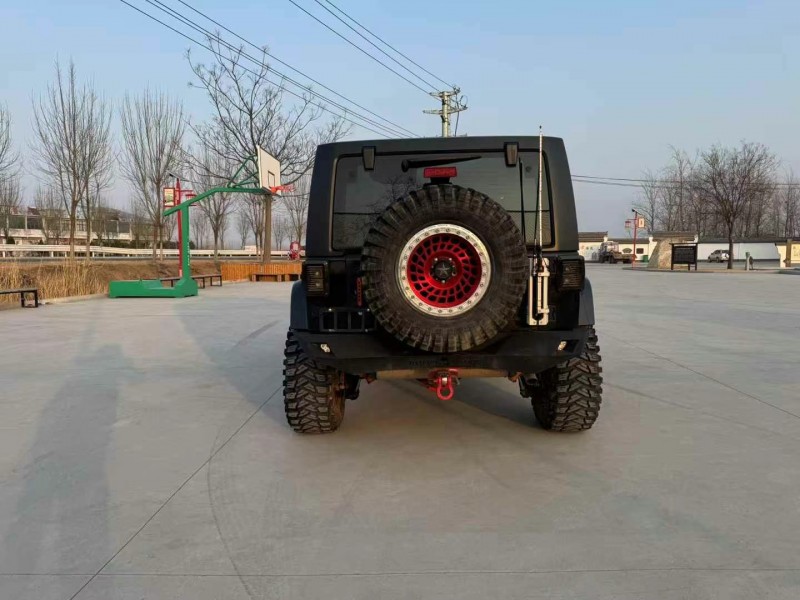 徐州19年Jeep牧馬人8