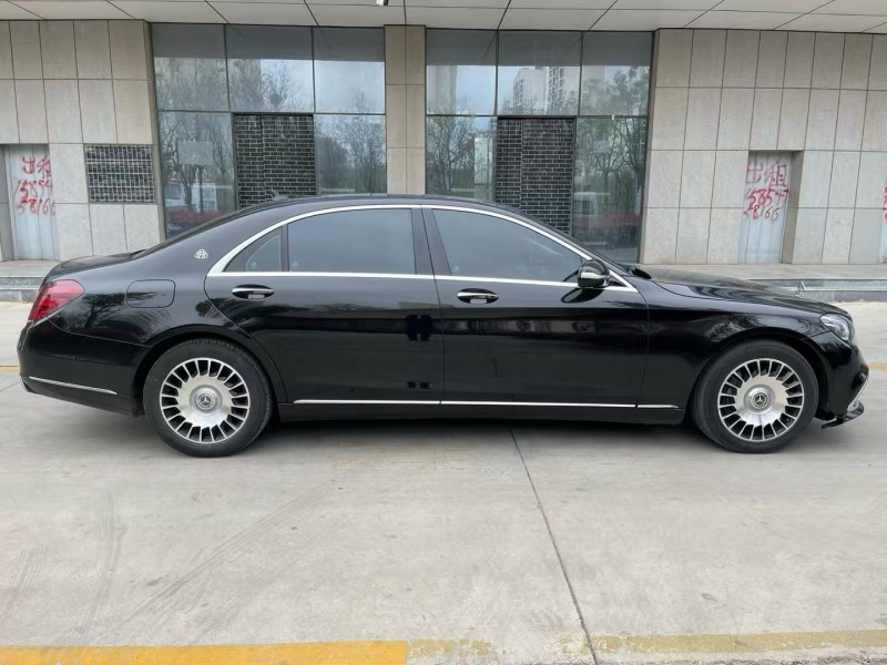 济宁16年奔驰S8