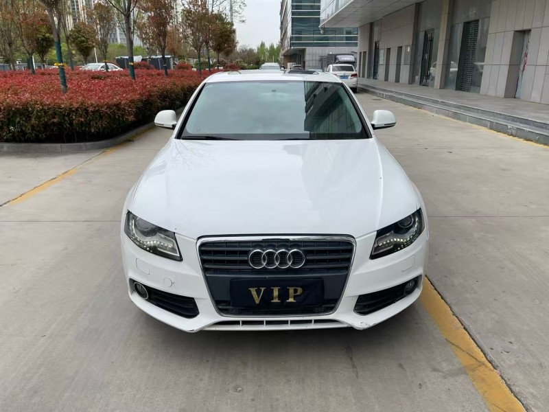 济宁12年奥迪A4L1