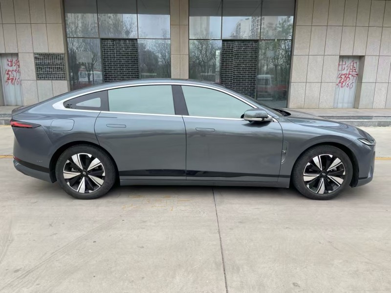 濟寧24年長安汽車啟源8