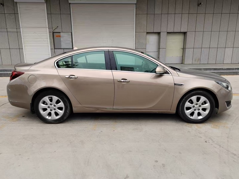 济宁14年别克君威8