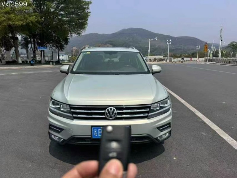 东莞20年大众途观1