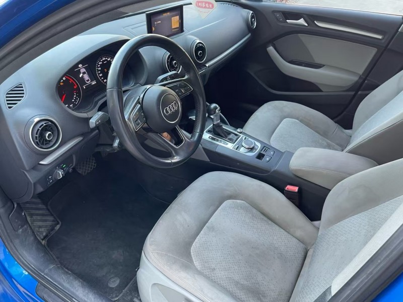 济宁20年奥迪A35