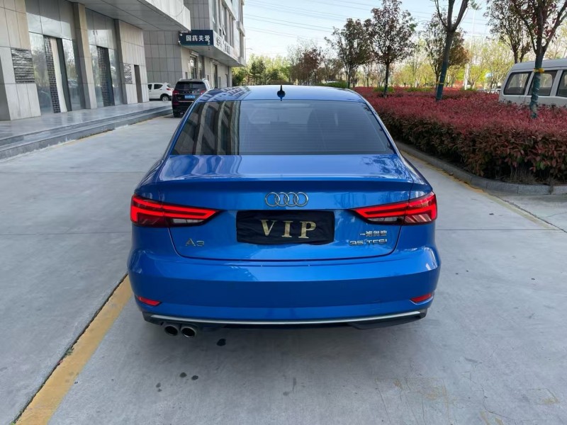 济宁20年奥迪A38
