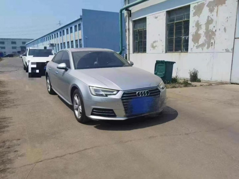 徐州17年奥迪A4L2